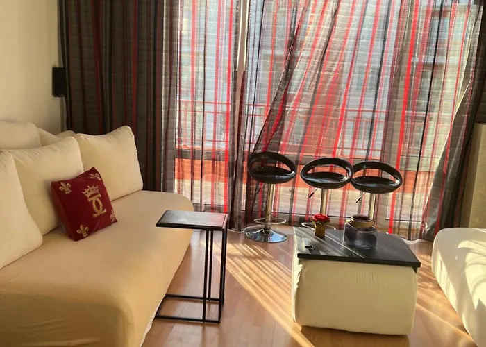 Апартамент Flat Near The Sea Свети Влас